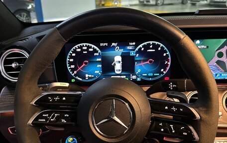 Mercedes-Benz E-Класс AMG, 2022 год, 9 000 000 рублей, 19 фотография