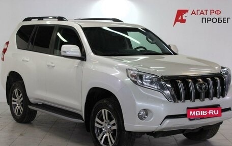 Toyota Land Cruiser Prado 150 рестайлинг, 2016 год, 3 800 000 рублей, 3 фотография
