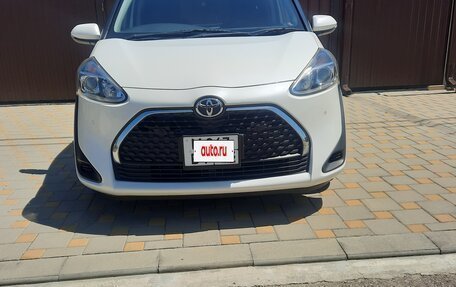 Toyota Sienta II, 2019 год, 1 525 000 рублей, 1 фотография