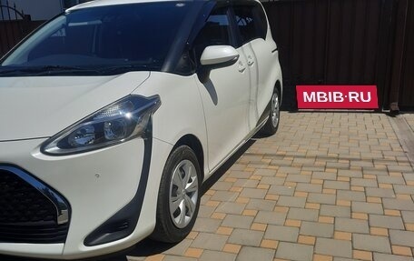 Toyota Sienta II, 2019 год, 1 525 000 рублей, 4 фотография