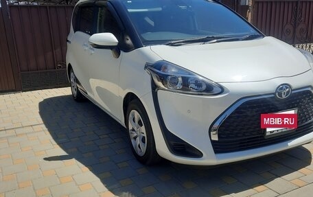 Toyota Sienta II, 2019 год, 1 525 000 рублей, 5 фотография