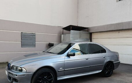 BMW 5 серия, 2000 год, 360 000 рублей, 17 фотография
