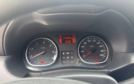 Renault Duster I рестайлинг, 2014 год, 949 500 рублей, 16 фотография