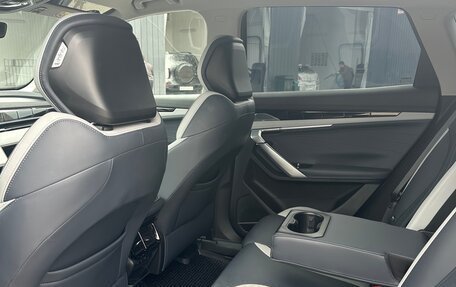 Geely Atlas, 2024 год, 2 600 000 рублей, 5 фотография