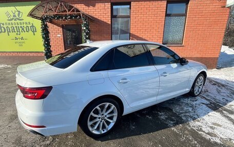 Audi A4, 2019 год, 1 980 000 рублей, 2 фотография