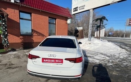 Audi A4, 2019 год, 1 980 000 рублей, 5 фотография