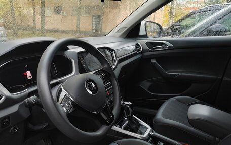 Volkswagen T-Cross I, 2022 год, 1 780 000 рублей, 4 фотография