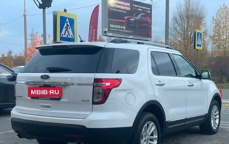 Ford Explorer V рестайлинг, 2015 год, 2 400 000 рублей, 5 фотография