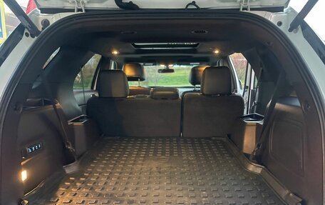 Ford Explorer V рестайлинг, 2015 год, 2 400 000 рублей, 29 фотография