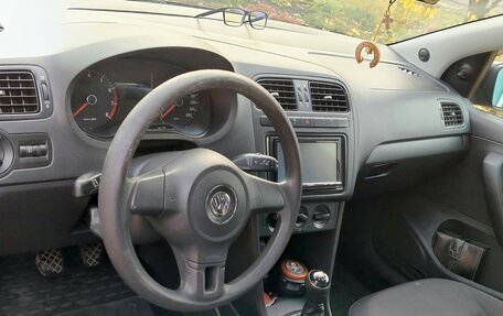 Volkswagen Polo VI (EU Market), 2012 год, 700 000 рублей, 7 фотография