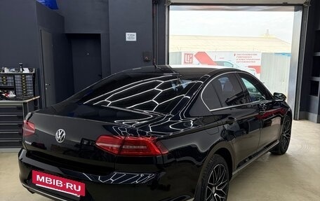 Volkswagen Passat B8 рестайлинг, 2018 год, 2 400 000 рублей, 4 фотография