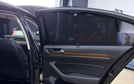 Volkswagen Passat B8 рестайлинг, 2018 год, 2 400 000 рублей, 16 фотография