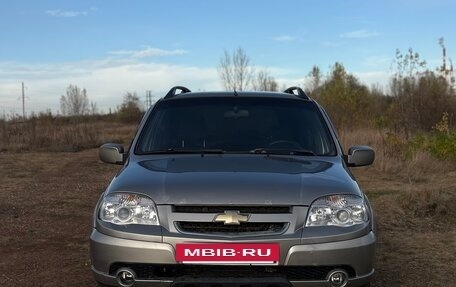Chevrolet Niva I рестайлинг, 2012 год, 400 000 рублей, 2 фотография