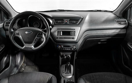 KIA Rio III рестайлинг, 2016 год, 868 790 рублей, 14 фотография