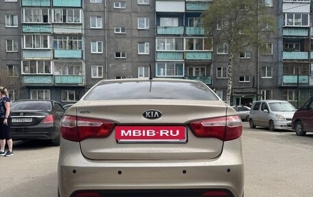KIA Rio III рестайлинг, 2013 год, 850 000 рублей, 3 фотография