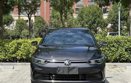 Volkswagen Golf VIII, 2023 год, 1 827 009 рублей, 3 фотография