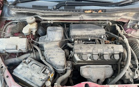 Honda Stream I рестайлинг, 2001 год, 299 000 рублей, 8 фотография
