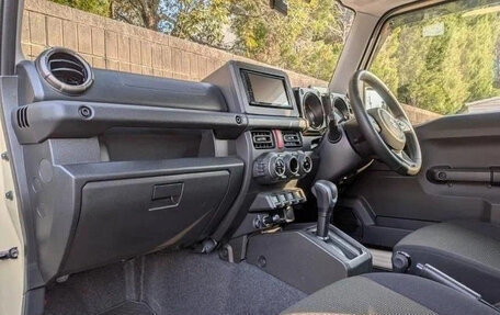Suzuki Jimny, 2023 год, 1 780 000 рублей, 7 фотография
