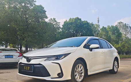 Toyota Corolla, 2022 год, 1 562 000 рублей, 2 фотография