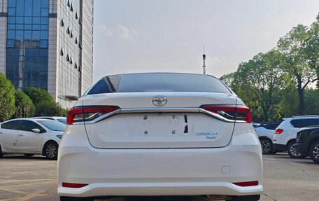 Toyota Corolla, 2022 год, 1 562 000 рублей, 5 фотография