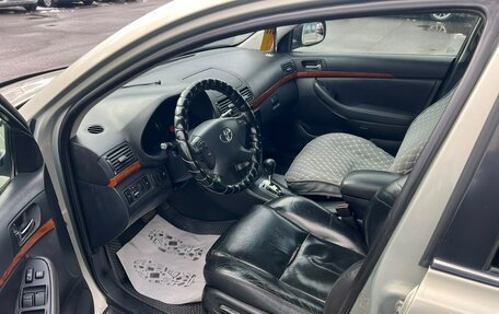 Toyota Avensis III рестайлинг, 2007 год, 859 000 рублей, 10 фотография
