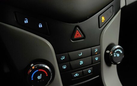 Chevrolet Cruze II, 2011 год, 649 000 рублей, 15 фотография