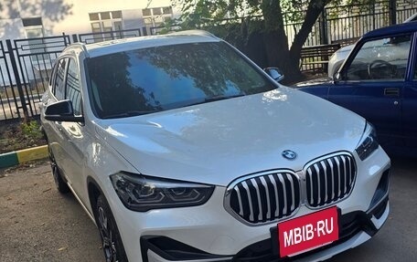 BMW X1, 2021 год, 3 370 000 рублей, 2 фотография