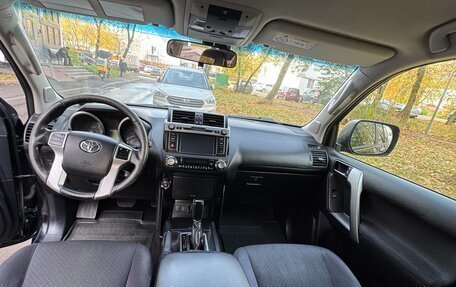 Toyota Land Cruiser Prado 150 рестайлинг, 2015 год, 3 300 000 рублей, 7 фотография