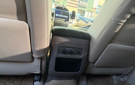 Toyota Land Cruiser Prado 120, 2008 год, 2 000 000 рублей, 16 фотография