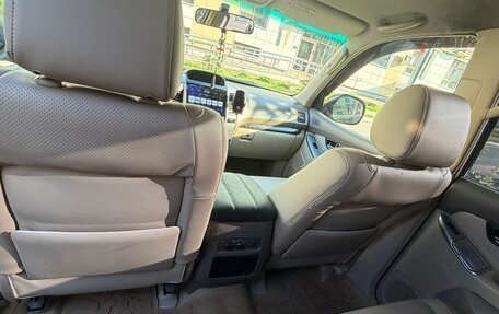 Toyota Land Cruiser Prado 120, 2008 год, 2 000 000 рублей, 15 фотография
