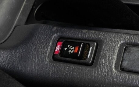Nissan NP300, 2010 год, 1 040 000 рублей, 12 фотография