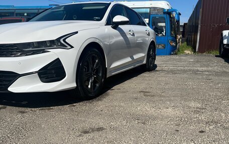 KIA K5, 2021 год, 1 850 000 рублей, 2 фотография