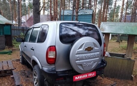 Chevrolet Niva I рестайлинг, 2004 год, 250 000 рублей, 4 фотография