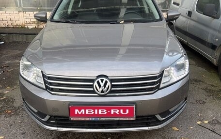 Volkswagen Passat B7, 2011 год, 570 000 рублей, 1 фотография