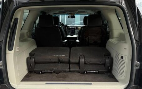 Cadillac Escalade III, 2013 год, 2 270 000 рублей, 8 фотография