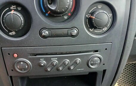 Renault Megane III рестайлинг, 2004 год, 235 000 рублей, 9 фотография