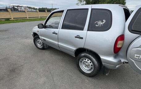 Chevrolet Niva I рестайлинг, 2009 год, 340 000 рублей, 4 фотография