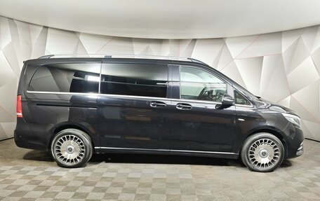 Mercedes-Benz V-Класс, 2017 год, 3 269 000 рублей, 6 фотография