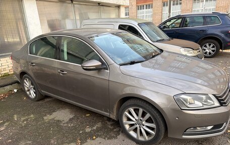 Volkswagen Passat B7, 2011 год, 570 000 рублей, 9 фотография