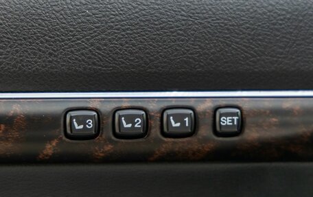 Toyota Land Cruiser 200, 2015 год, 4 798 000 рублей, 16 фотография