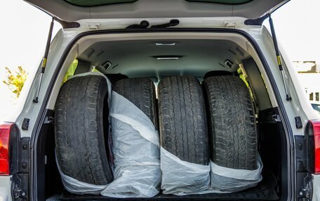 Toyota Land Cruiser 200, 2015 год, 4 798 000 рублей, 34 фотография