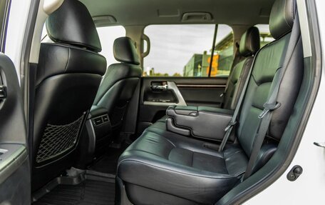Toyota Land Cruiser 200, 2015 год, 4 798 000 рублей, 33 фотография
