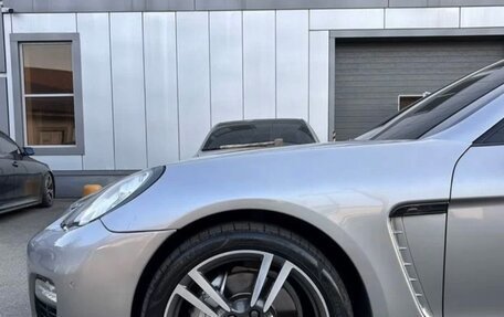 Porsche Panamera II рестайлинг, 2010 год, 2 000 000 рублей, 5 фотография