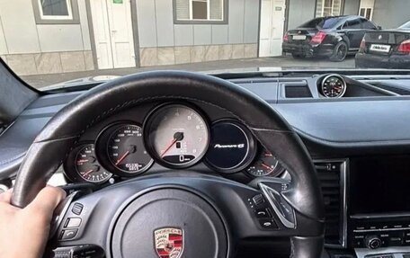 Porsche Panamera II рестайлинг, 2010 год, 2 000 000 рублей, 18 фотография