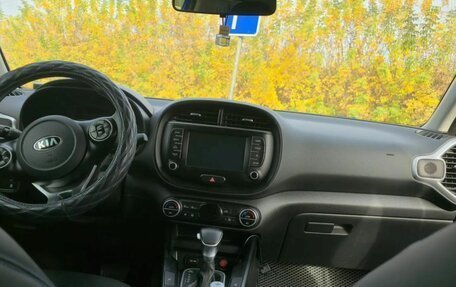 KIA Soul III, 2019 год, 1 600 000 рублей, 20 фотография