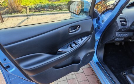 Nissan Leaf I, 2014 год, 1 200 000 рублей, 11 фотография