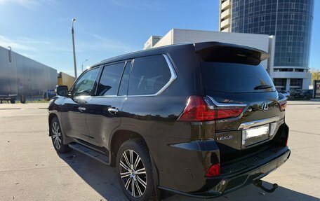Lexus LX III, 2016 год, 5 600 000 рублей, 4 фотография
