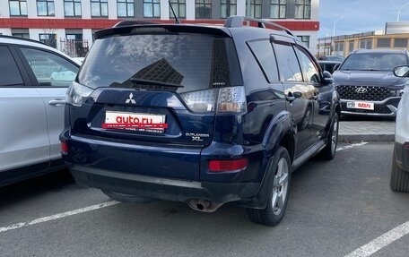 Mitsubishi Outlander III рестайлинг 3, 2011 год, 1 050 000 рублей, 3 фотография