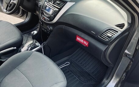 Hyundai Solaris II рестайлинг, 2012 год, 850 000 рублей, 6 фотография