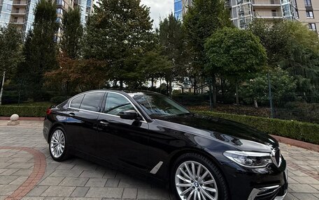 BMW 5 серия, 2018 год, 3 790 000 рублей, 2 фотография